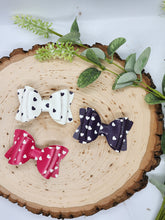 Load image into Gallery viewer, Small Leather Bow
